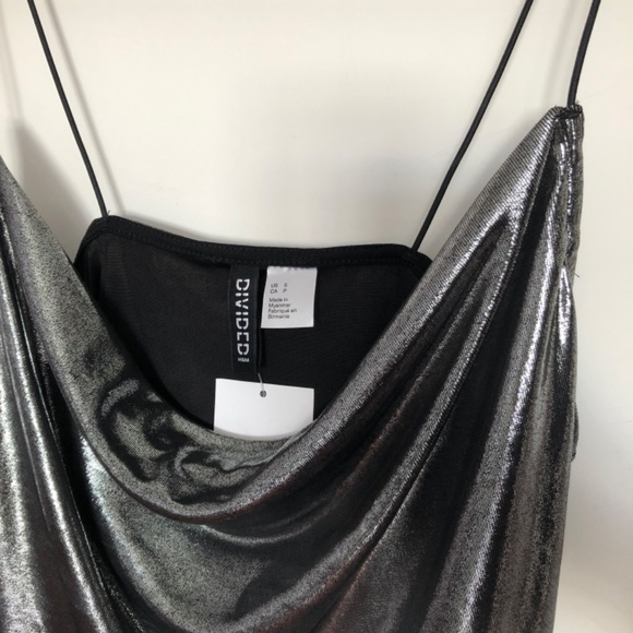 Cowl neck shimmery party top - Picture 4 of 4